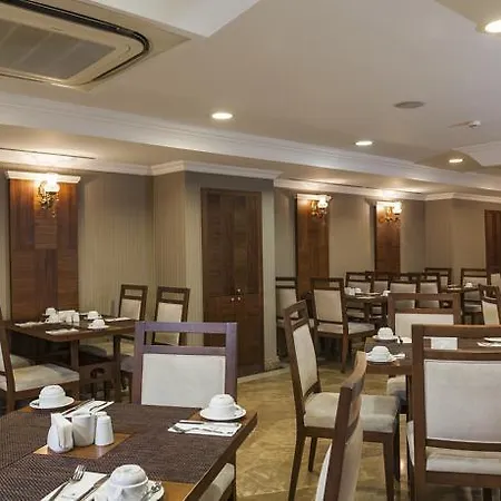 Отель Al Majed Boutique Стамбул